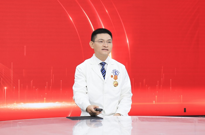 2022年，这个五一与劳模工匠有约