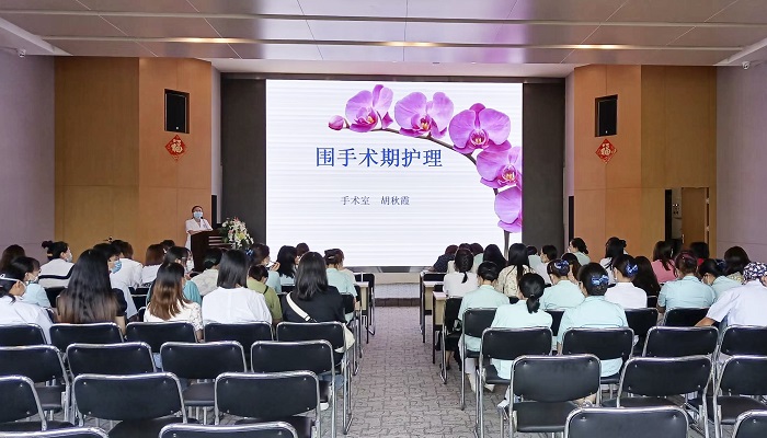 四川泌尿外科医院围手术期患者护理理论培训