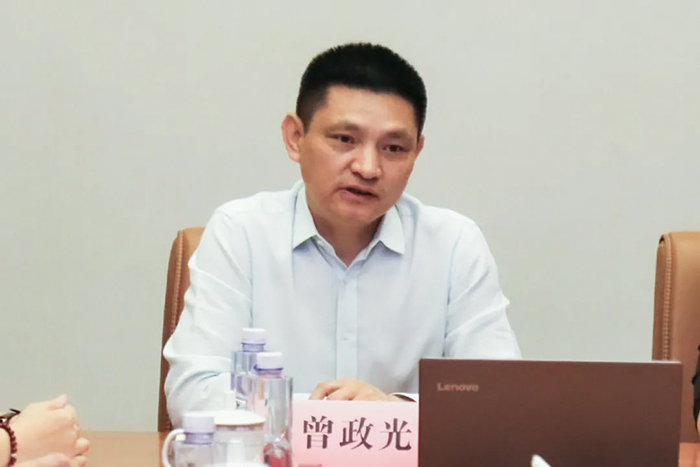四川泌尿外科医院与中恒润康举行医联体签约暨授牌仪式