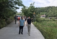 民建成都市锦江区总支开展产业扶贫调研