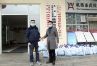 四川泌尿外科医院向簇锦街道 赠送预防病毒传染性肺炎中药汤剂