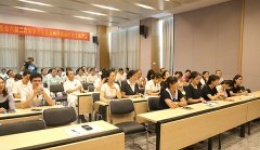  分享学习  加强团队力量建设